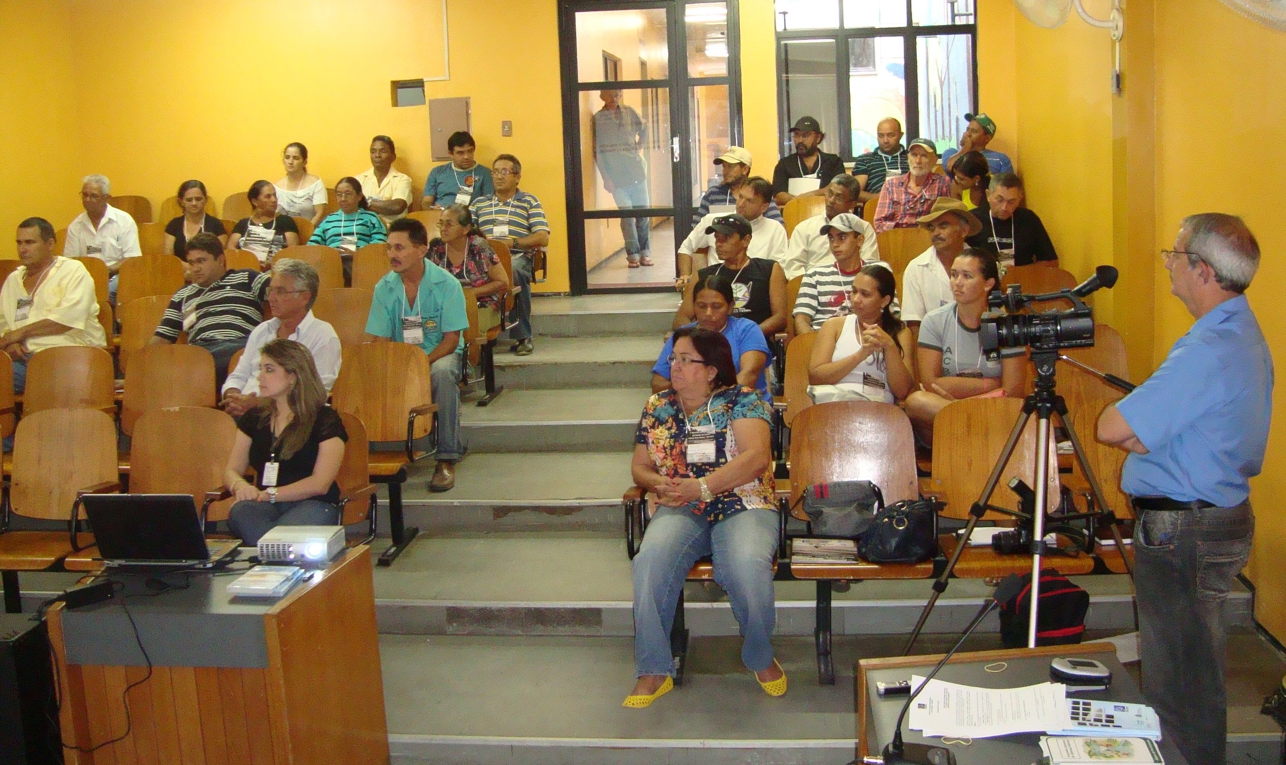 Seminário Institucional para formação da Comissão Gestora do Sistema Hídrico Trapiá II