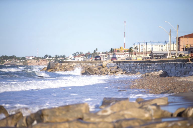 Mudanças climáticas devem tornar costa do Ceará mais quente e árida