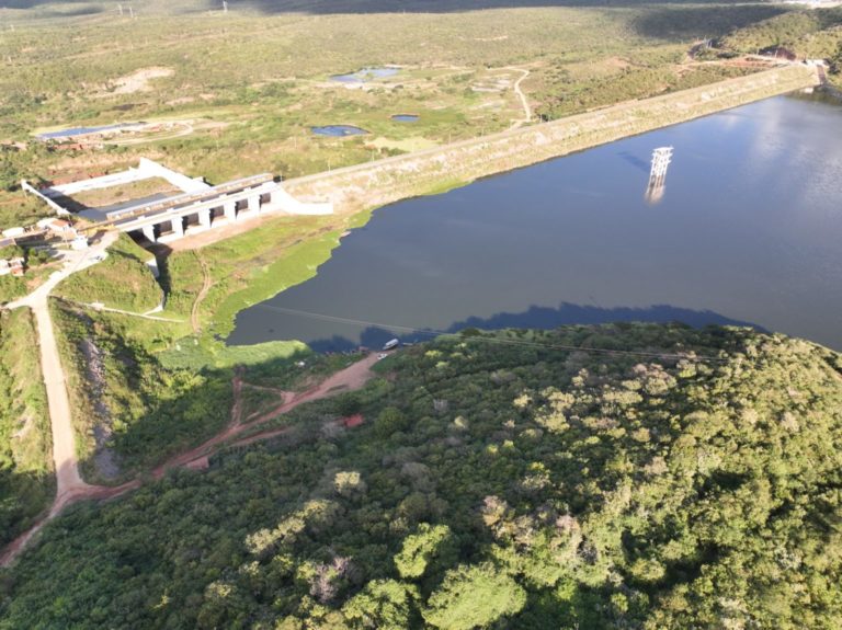 Definidas liberações de água dos açudes Castanhão, Orós e Banabuiú para o primeiro semestre de 2026